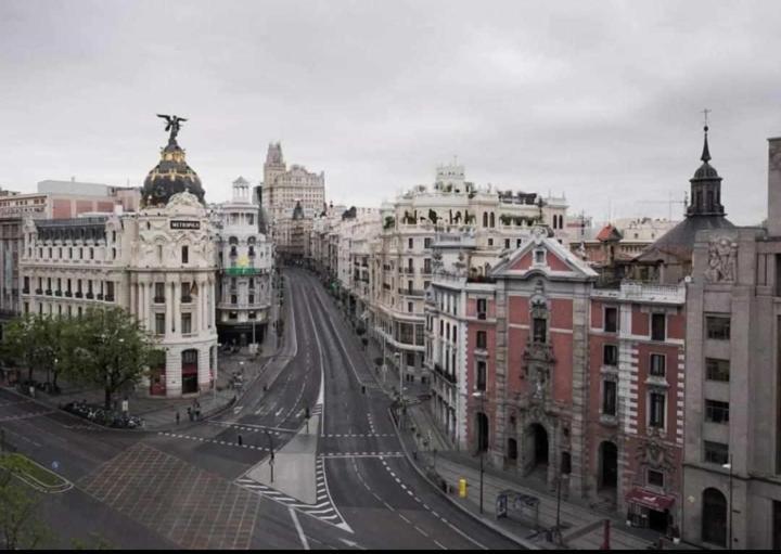 Pelayo Calle, Muy Fresquito Apartamento En Pleno Chueca, Madrid Exterior photo